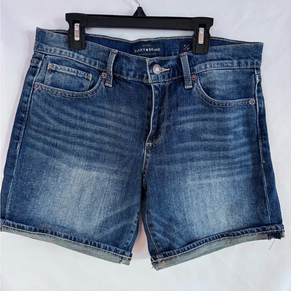 Lucky Brand Classic Blue Jeans